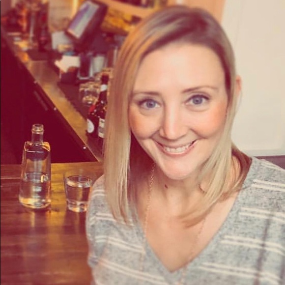 Meet your Posher, Kristi - Picture 3 of 4